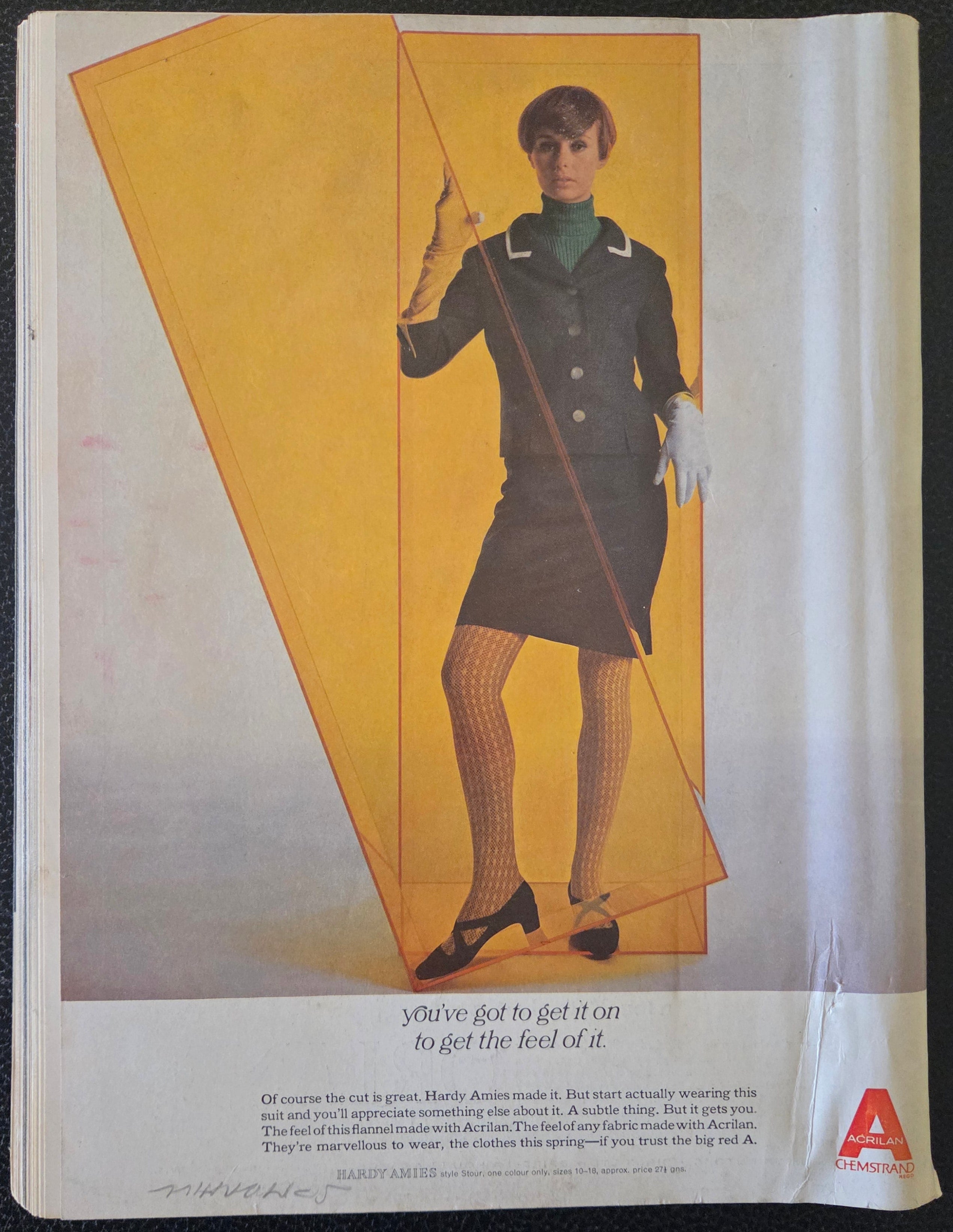 Vintage Acrilan advert on vogue back cover