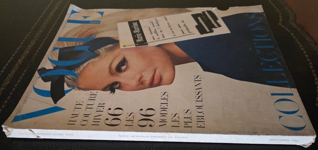 Vintage Paris Vogue Sept 1966